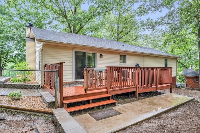 130 Shane Lee Cir, Dover, TN 37058 - rear view of property featuring a chimney and a deck