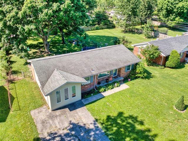 413 Colonial Ter, Hopkinsville, KY 42240 - aerial view of property and surrounding area