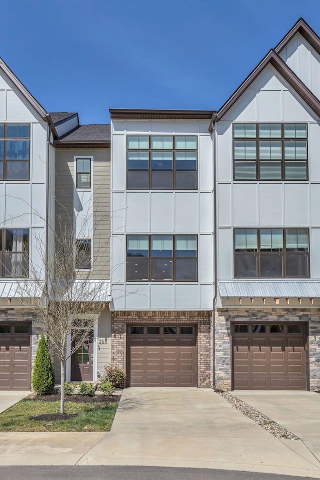 253 Stonecrest Cir, Nashville, TN 37209 - photo 2