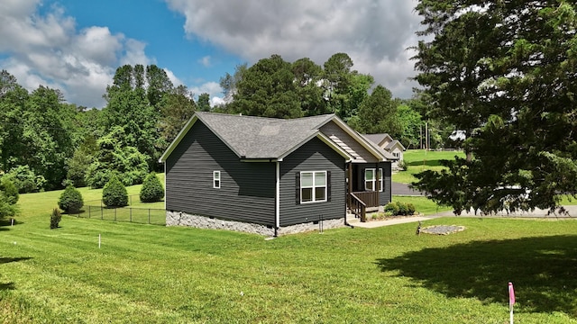 110 Saw Mill Rd, Dickson, TN 37055 - view of side of home with crawl space and a shingled roof