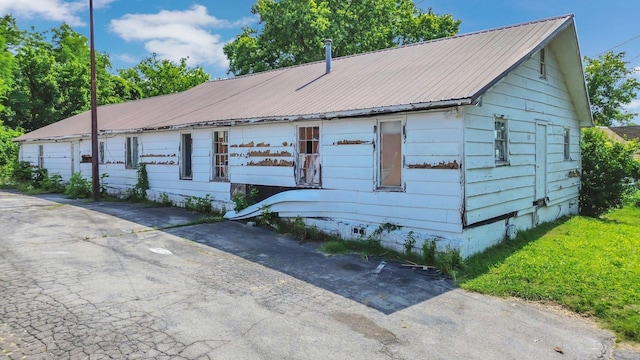 317 E 18th St, Columbia, TN 38401