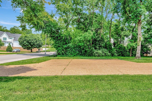 211 Brattlesboro Pl, Nashville, TN 37204 - photo 26