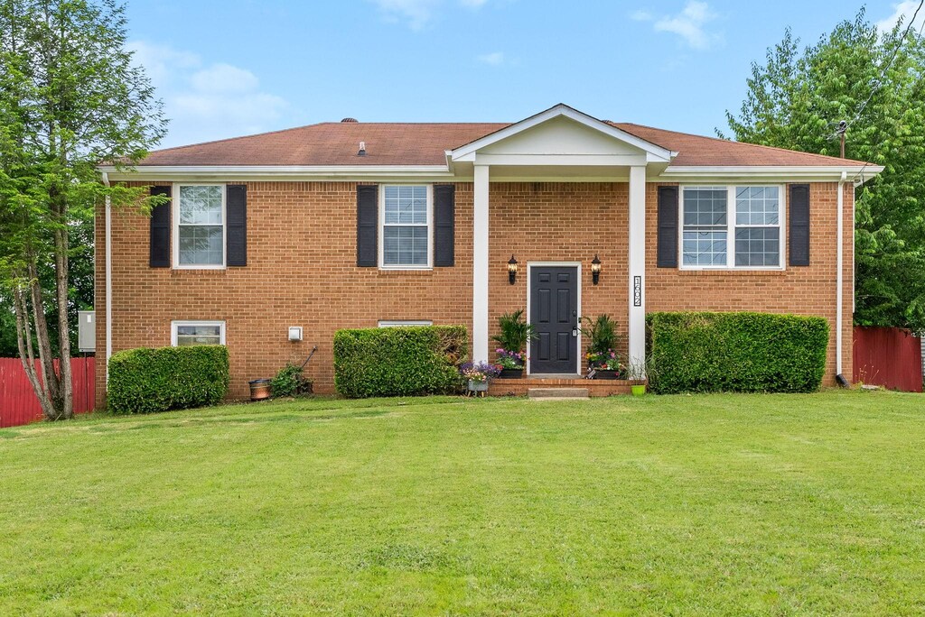 1602 Northridge Ct, Clarksville, TN 37042 - photo 1