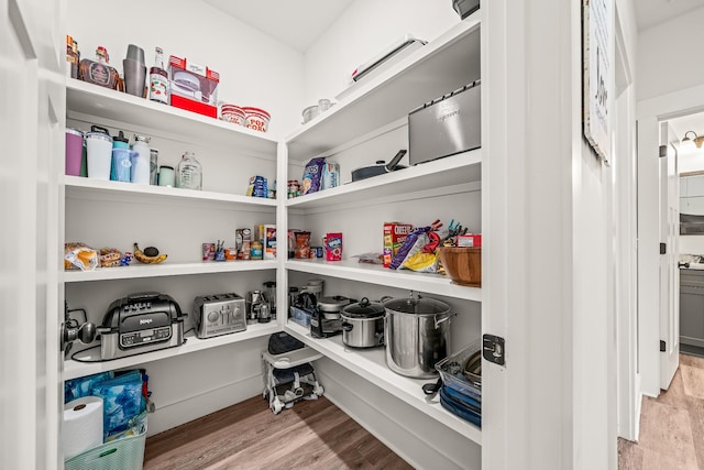 425 Royal Dr, Rock Island, TN 38581 - view of pantry
