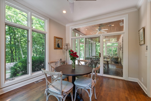 2754 Broyles Ln, Franklin, TN 37069 - dining space featuring ceiling fan, plenty of natural light, crown molding, wood finished floors, and recessed lighting