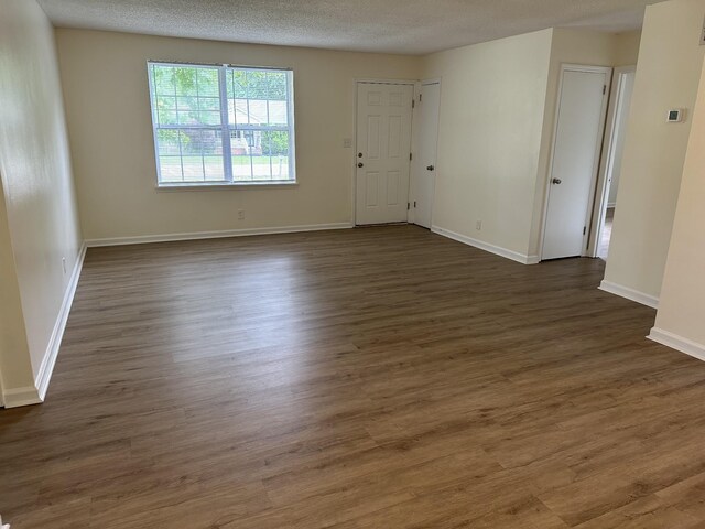 410 Buckeye Ln, Clarksville, TN 37042 - photo 3