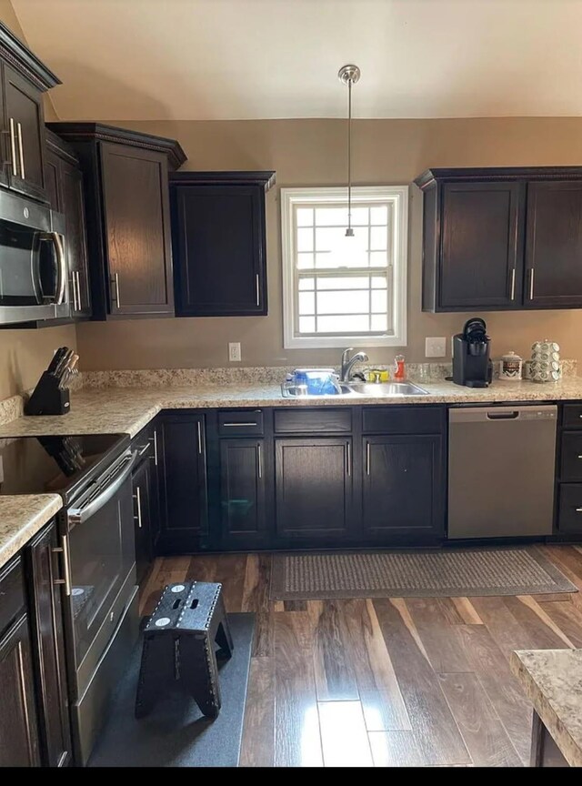 157 Sycamore Hill Dr, Clarksville, TN 37042 - photo 6