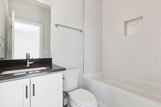 107 E 9th St Unit C5, Columbia, TN 38401 - bathroom featuring toilet, vanity, and shower / tub combination