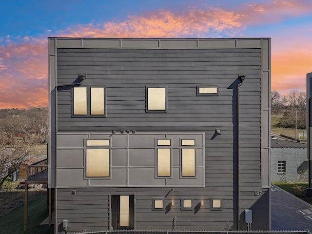 107 E 9th St Unit C5, Columbia, TN 38401 - view of rear view of house