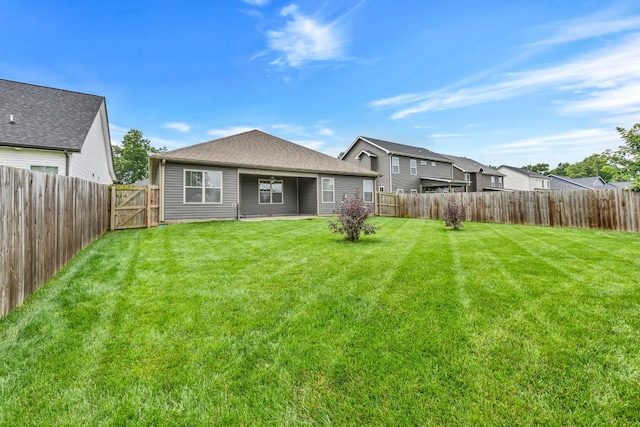1175 Eagles Nest Ln, Clarksville, TN 37040 - rear view of property with a ceiling fan and a gate