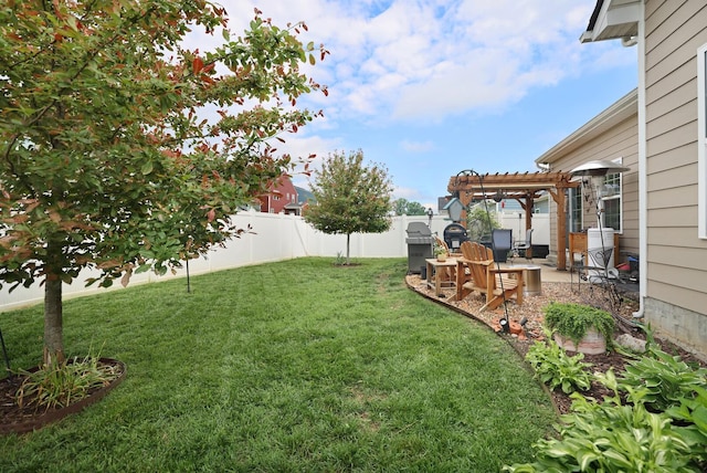 2844 Bluestem Ln, Murfreesboro, TN 37128 - view of yard featuring a pergola and a patio