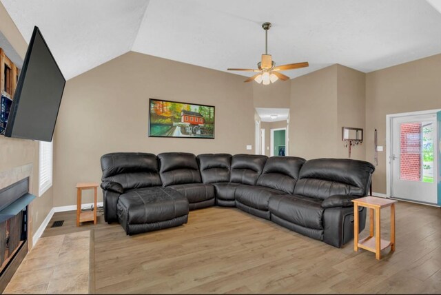 1053 Chardea Dr, Clarksville, TN 37040 - photo 6