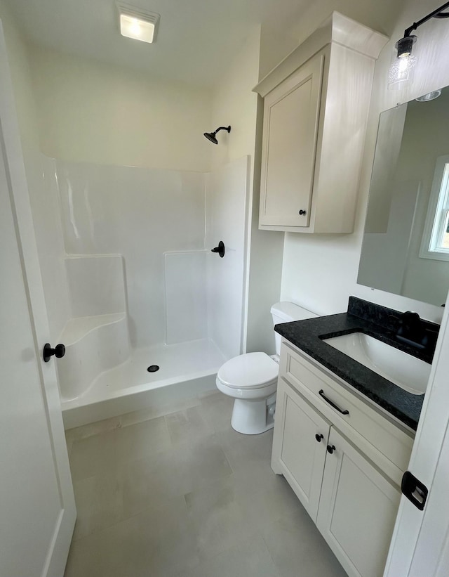 54 Union Hill Rd, Loretto, TN 38469 - bathroom with a shower, vanity, and toilet