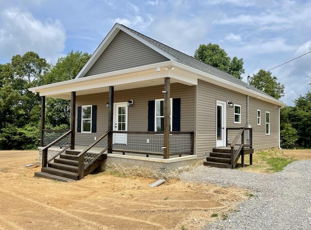 54 Union Hill Rd, Loretto, TN 38469 - bungalow featuring covered porch
