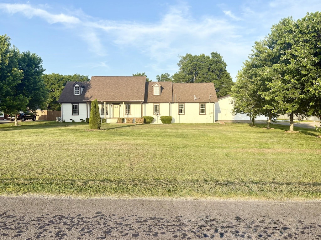 108 Rabbit Run, Bell Buckle, TN 37020 - rear view of property featuring a lawn