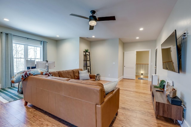 639 Piney Creek Rd, Hohenwald, TN 38462 - living room featuring light wood-style floors, recessed lighting, a ceiling fan, and baseboards