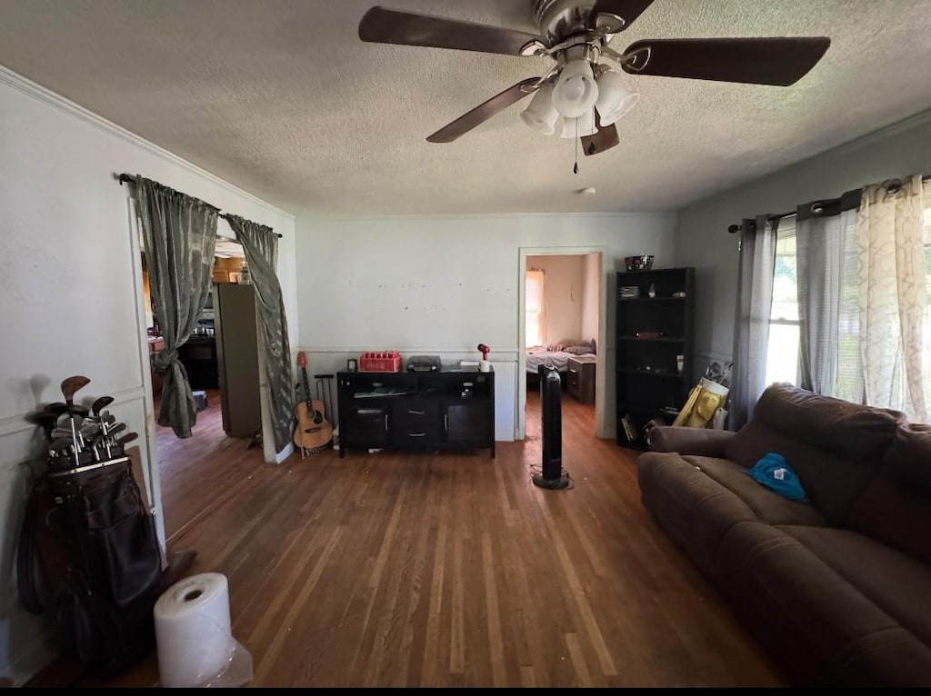 422 Pace St, Mcminnville, TN 37110 - photo 2
