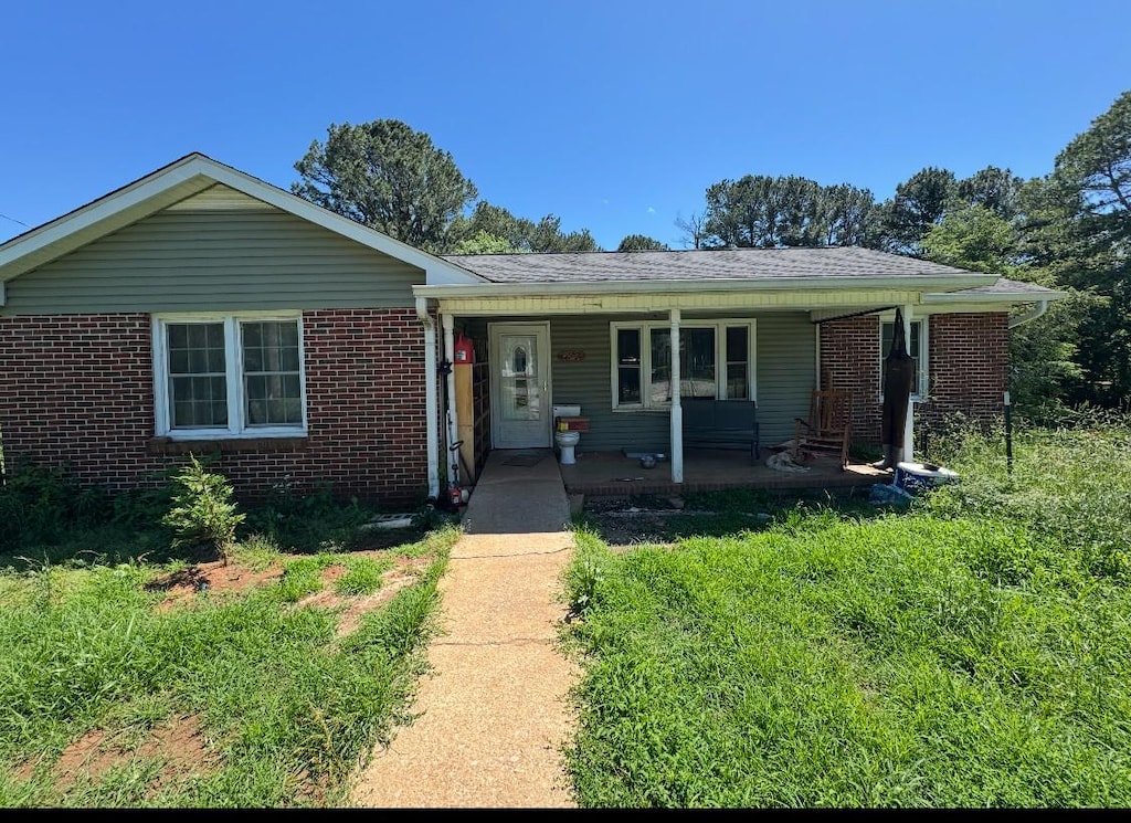 422 Pace St, Mcminnville, TN 37110 - photo 1