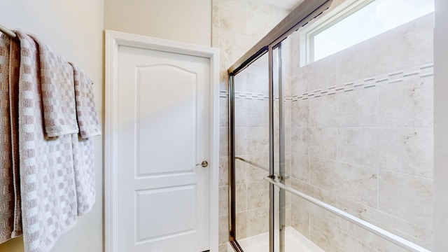 1106 Davidson Walk, Spring Hill, TN 37174 - bathroom with a stall shower