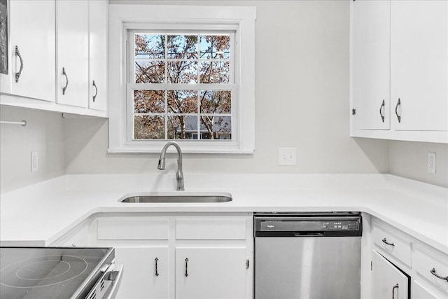 1115 Grantland Ave, Murfreesboro, TN 37129 - kitchen featuring dishwasher, a sink, white cabinetry, and light countertops