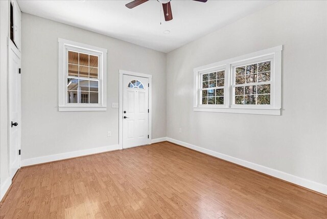 1115 Grantland Ave, Murfreesboro, TN 37129 - spare room featuring light wood-style floors, ceiling fan, and baseboards