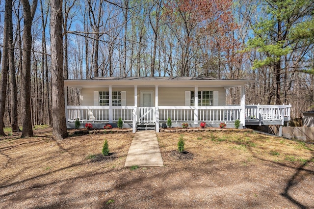 201 Welker Rd, Cedar Hill, TN 37032 - ranch-style home with covered porch