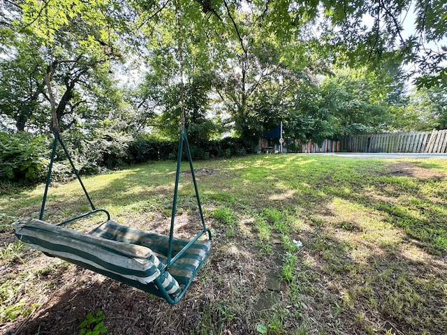 219 Grandview Dr, Old Hickory, TN 37138 - view of yard