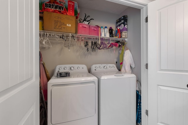 5104 Preserve Blvd, Antioch, TN 37013 - laundry area with independent washer and dryer