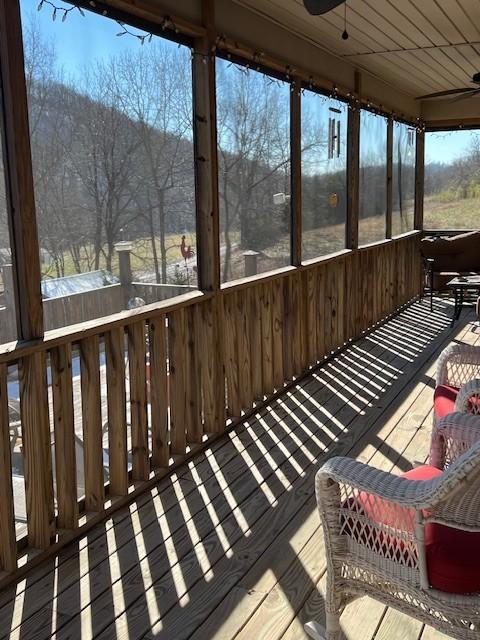 625 White Hollow Ln, Lafayette, TN 37083 - photo 5