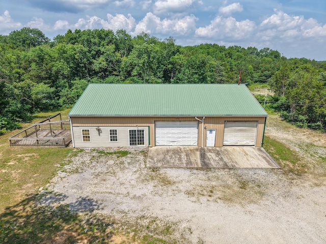 417 Haskins Chapel Rd, Lewisburg, TN 37091 - detached garage with a wooded view