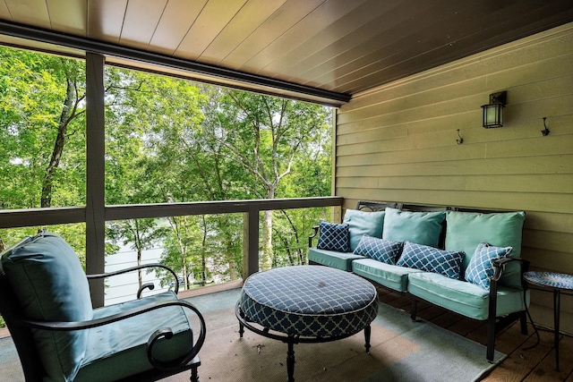 2541 Sparkmantown Rd, Doyle, TN 38559 - balcony with outdoor lounge area
