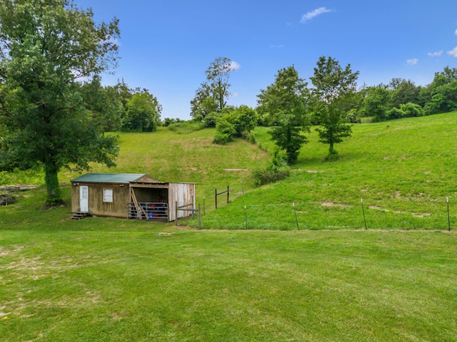 2665 Center Point Rd, Pulaski, TN 38478 - view of yard with a pole building, an outdoor structure, and a view of countryside