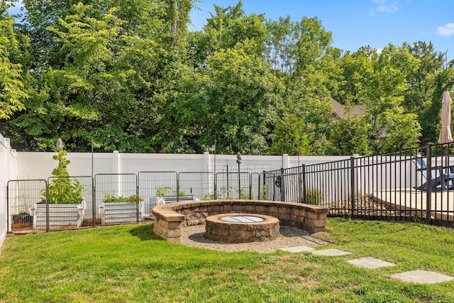 6523 Brigade Ln, Hixson, TN 37343 - view of yard with an outdoor fire pit