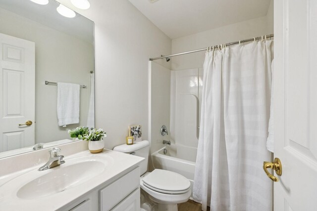 1906 Montgomery Way, Franklin, TN 37067 - bathroom with vanity and shower / bathtub combination with curtain