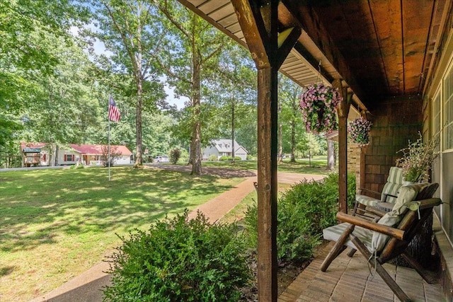 4552 Elkins Dr, Centerville, TN 37033 - view of patio / terrace