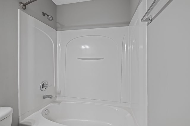 602 Pemberton Ct, Mount Juliet, TN 37122 - full bath featuring toilet and shower / tub combination
