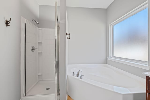 602 Pemberton Ct, Mount Juliet, TN 37122 - full bath featuring a stall shower, a bath, and vanity