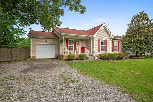 114 Silver Leaf Cir, Dickson, TN 37055 - single story home with driveway, an attached garage, and covered porch
