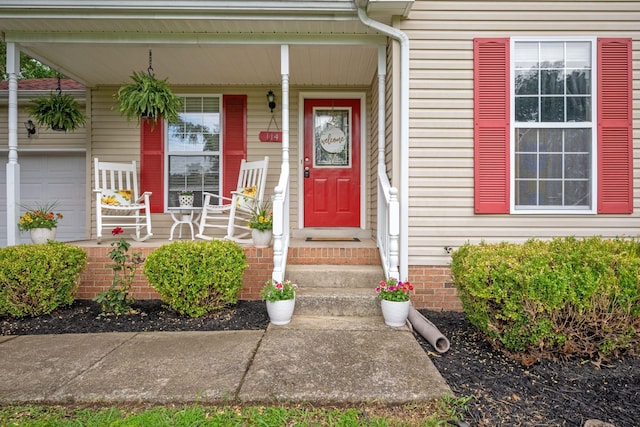 114 Silver Leaf Cir, Dickson, TN 37055 - doorway to property with a porch