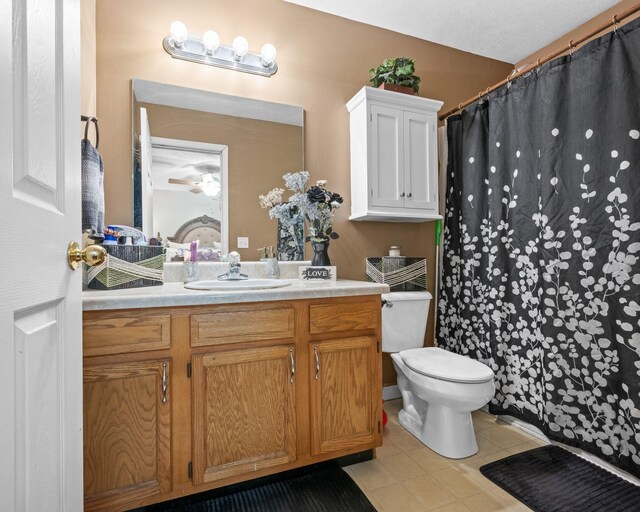 114 Silver Leaf Cir, Dickson, TN 37055 - bathroom with toilet and vanity