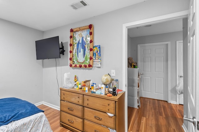 4145 Providence Park Ln, Nashville, TN 37211 - bedroom with wood finished floors and baseboards