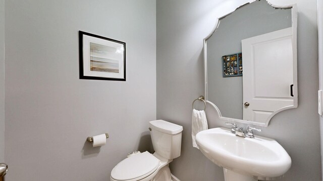 2809 Kaye Dr, Thompsons Station, TN 37179 - bathroom with a sink and toilet