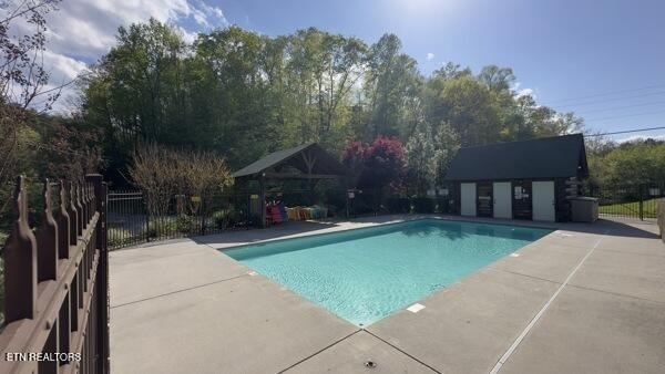 2322 Wingspan Dr, Sevierville, TN 37876 - photo 35