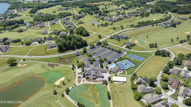 261 White Swan Dr, Vonore, TN 37885