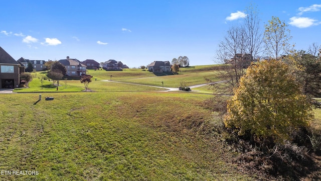 261 White Swan Dr, Vonore, TN 37885