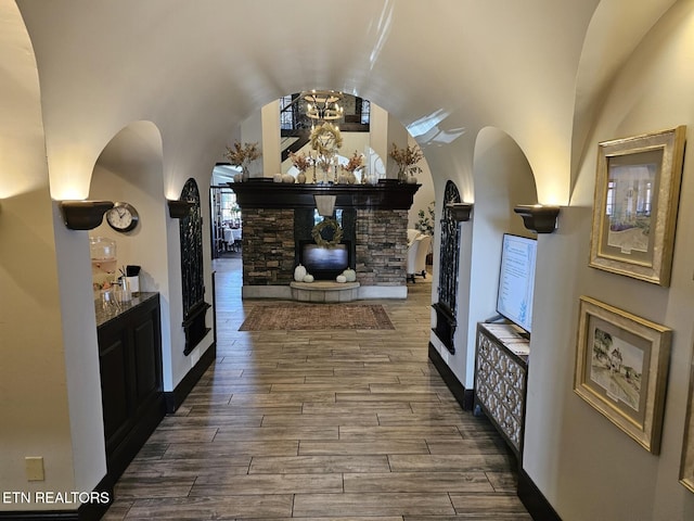 261 White Swan Dr, Vonore, TN 37885