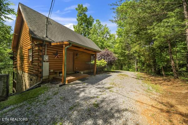 4196 Mountain Rest Way, Sevierville, TN 37876 - view of property exterior featuring log exterior