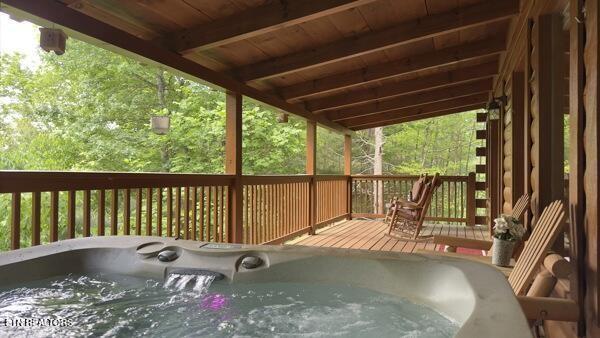 4196 Mountain Rest Way, Sevierville, TN 37876 - view of wooden terrace