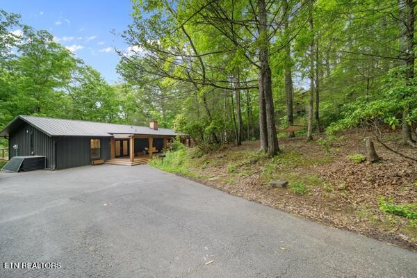 515 Johnson Ln, Gatlinburg, TN 37738 - photo 3
