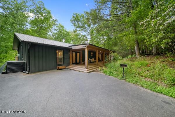 515 Johnson Ln, Gatlinburg, TN 37738 - photo 4